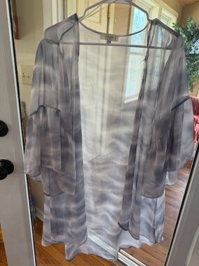 Umgee Lavender Sheer Ruffle Sleeve Tunic. OS